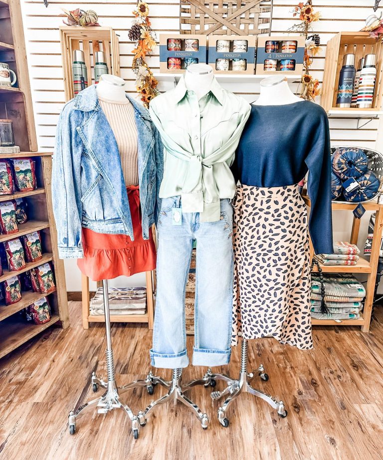 allure dark canyon and clothes 768x922