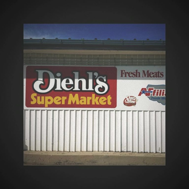 diehls supermarket store sign 768x768