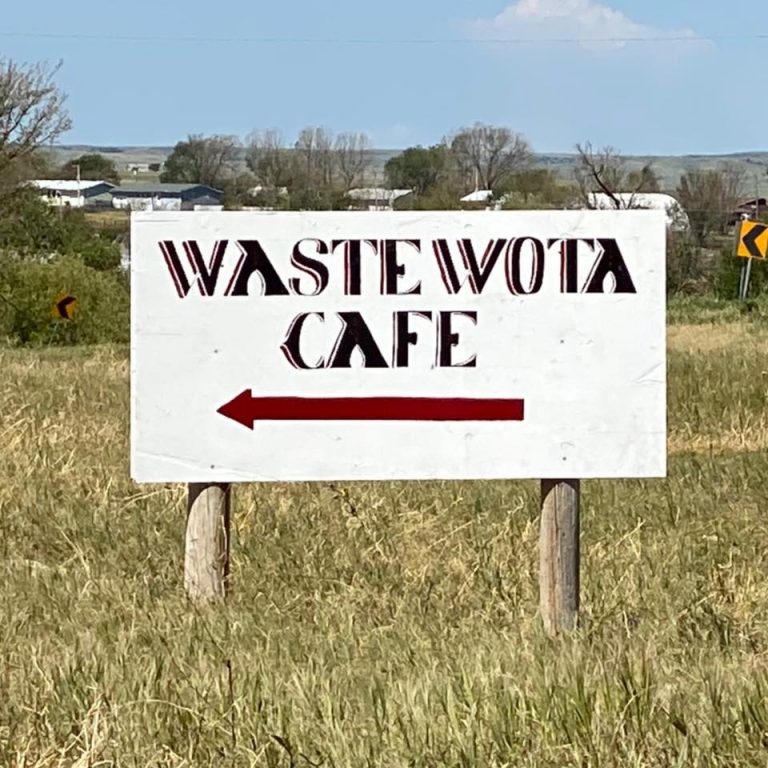 Waste wota sign 768x768