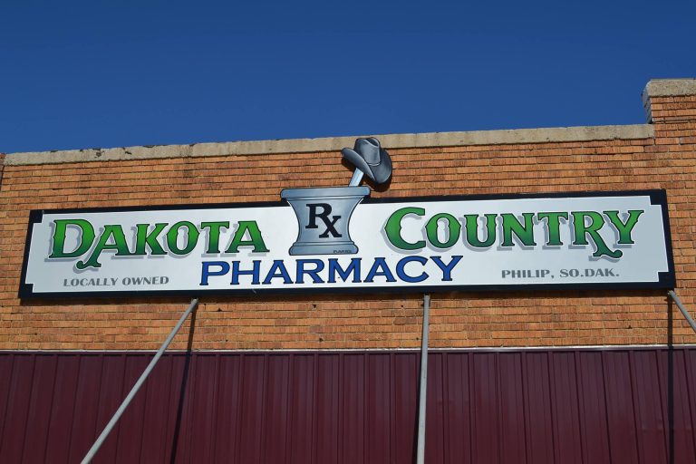 dakota country pharmacy sign 768x512