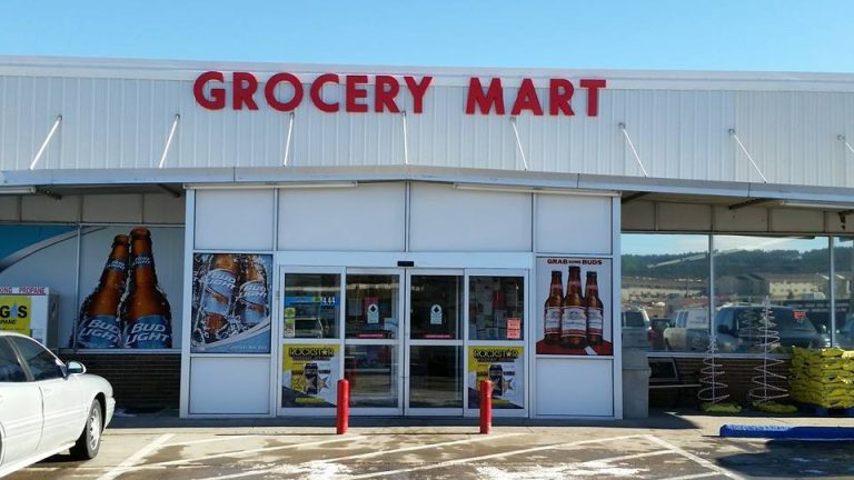 grocery mart front 768x432