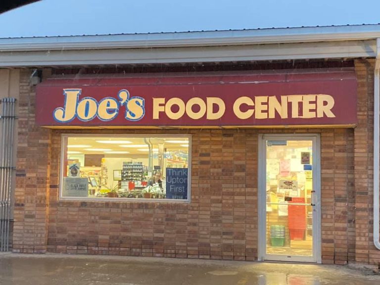 joes food center front 768x576
