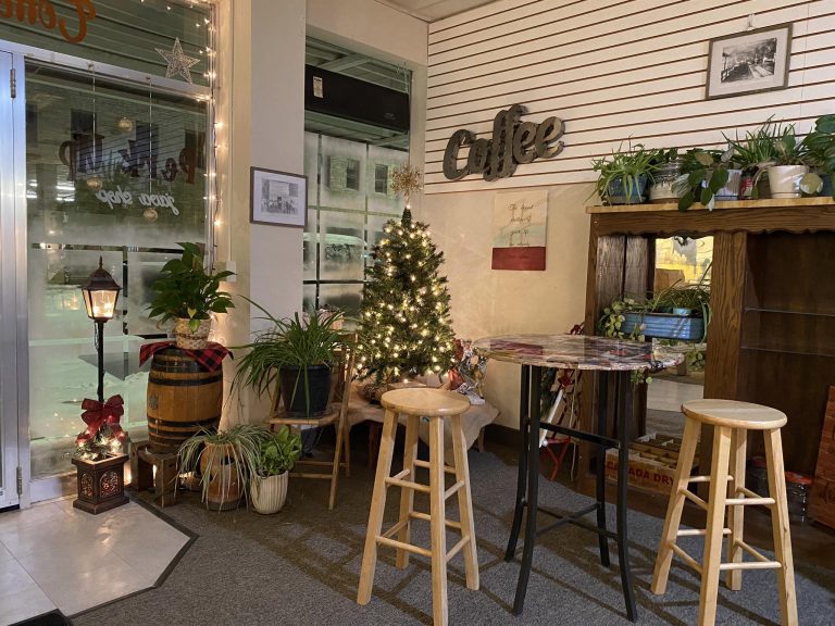 perk up christmas interior 768x576
